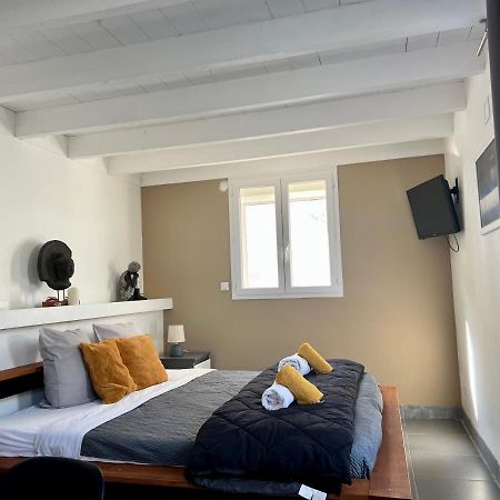 Mas La Farelle Chambre D'Hote,Fitness & Salle De Jeux Gratuite & Spa En Supplement Ним Экстерьер фото